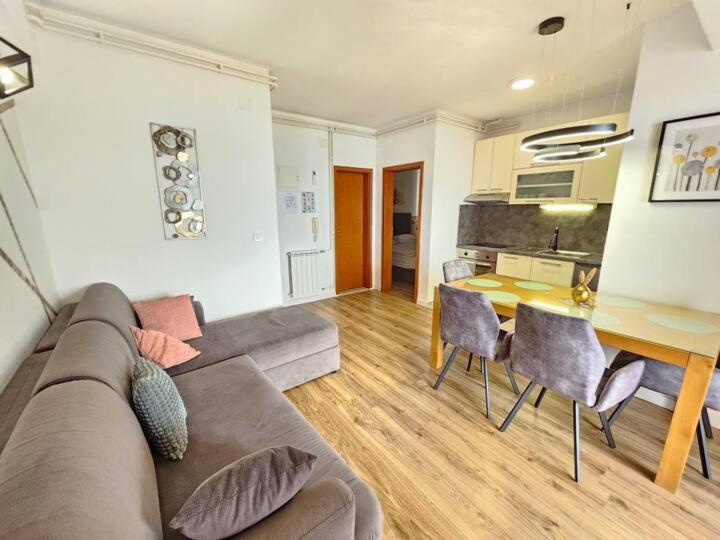 Amari Apartment Starigrad Paklenica Bagian luar foto