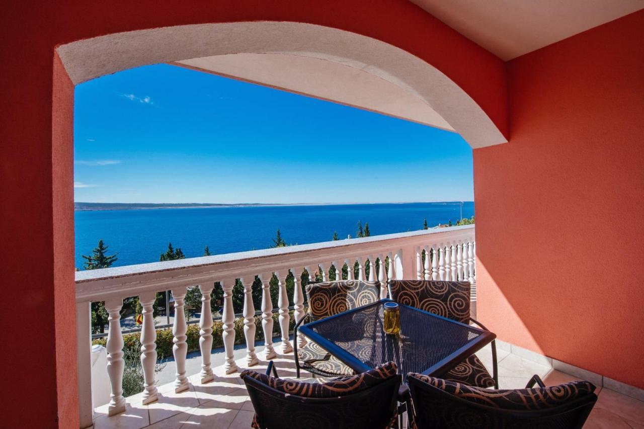 Amari Apartment Starigrad Paklenica Bagian luar foto