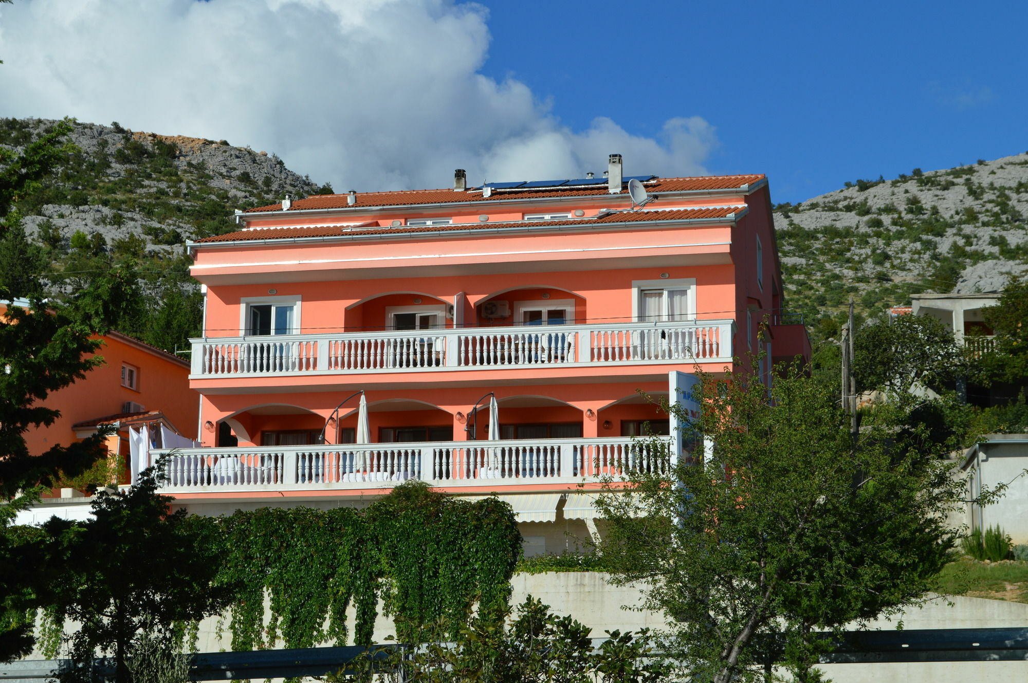 Amari Apartment Starigrad Paklenica Bagian luar foto